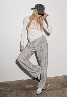 Thin-jersey longsleeve-top in milky color 253-08-007-5, фото 1