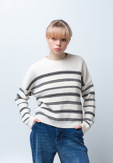 Week women's cream round neckline striped sweater 241-22-231144, фото 1 