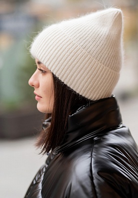 White angora knit beanie 244-24-495, фото 1 