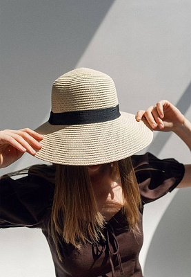 Light-beige slouch hat 252-24-201, фото 1 